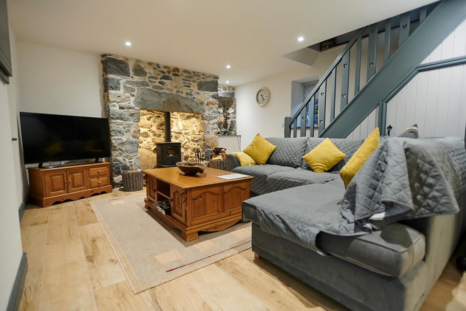 Amazing Coastal & Sunset Views In Eryri Villa Llanllyfni Exteriör bild